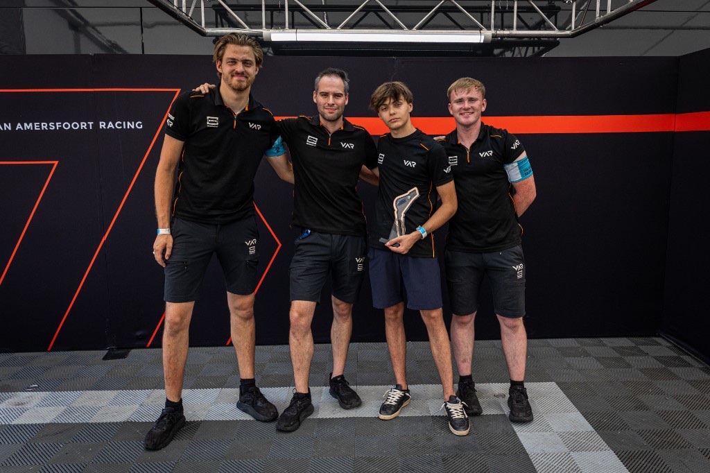 Andrea Dupé podium — Monza FREC 2026